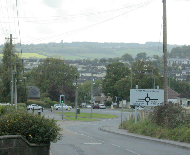 File:B3355 at Thicket Mead, Midsomer Norton - Geograph - 1531242.jpg