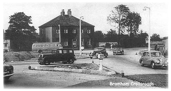 File:Bramham Crossroads - early 1950's. - Coppermine - 5581.jpg