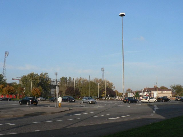 File:A4259 Magic Roundabout, Swindon - Coppermine - 17562.jpg