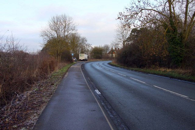 File:Abingdon Road at Clifton Hampden - Geograph - 1659713.jpg