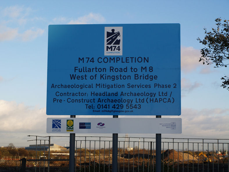 File:M74 Completion Works Sign - Coppermine - 15881.jpg