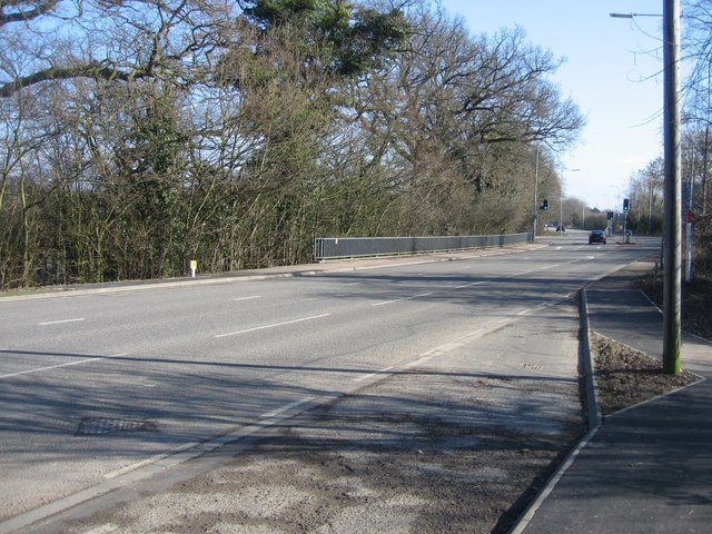 File:Madingley Road - Geograph - 1279400.jpg