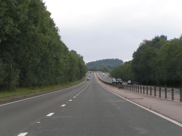File:A449 heading for Newport - Geograph - 1455657.jpg