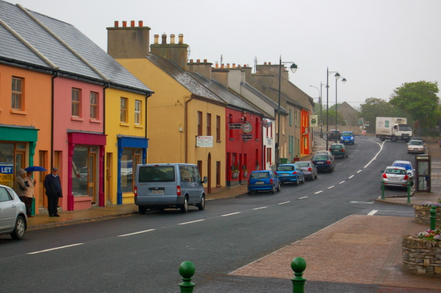 File:Dunfanaghy - Colourful town centre even in the rain - Geograph - 1182808.jpg