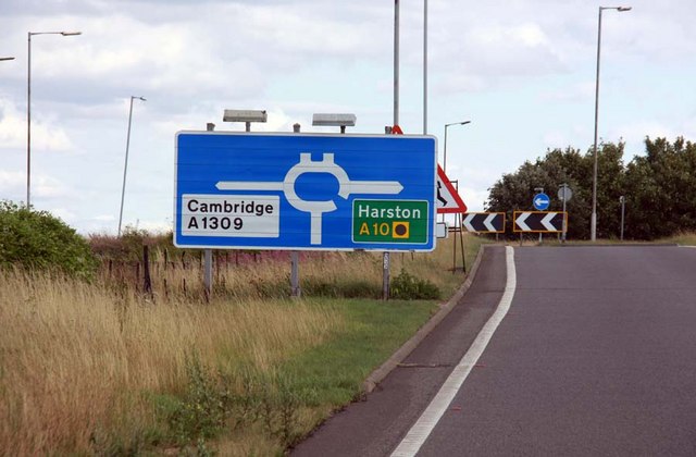 File:Sign to A1309 and A10 - Geograph - 1486381.jpg