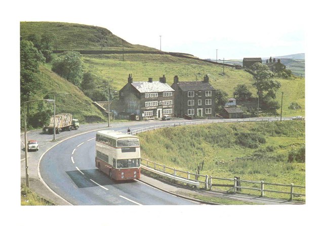 File:Oldham Road in 1968 - Geograph - 279488.jpg