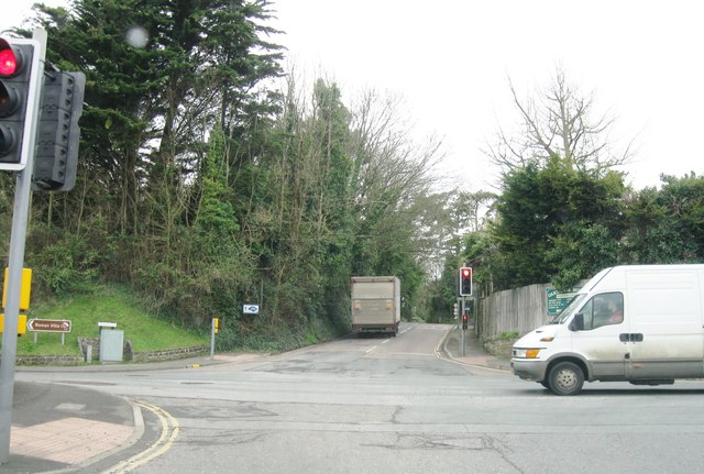 File:Crossroads, Yarbridge (C) Alex McGregor - Geograph - 3323098.jpg