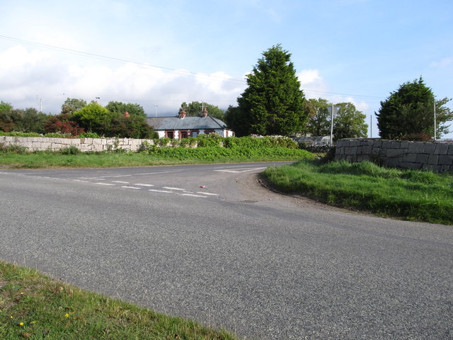 File:The Back Road junction on the Quarter Road - Geograph - 4682139.jpg