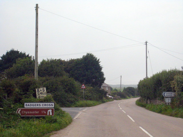 File:Badger's Cross - Geograph - 2052321.jpg