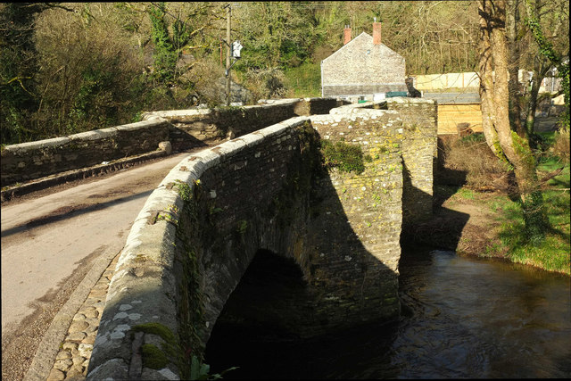 File:Helland Bridge - Geograph - 5676260.jpg