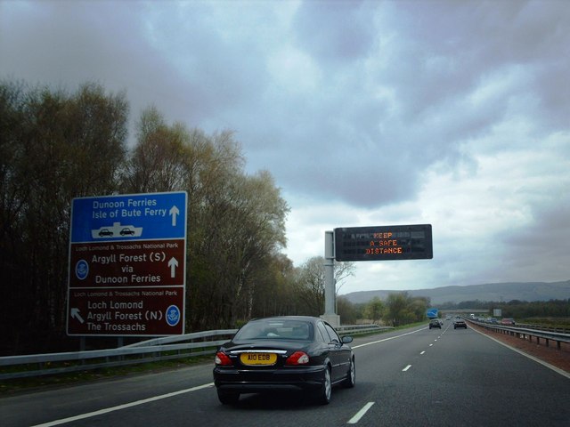 File:M8 westbound - Geograph - 161749.jpg