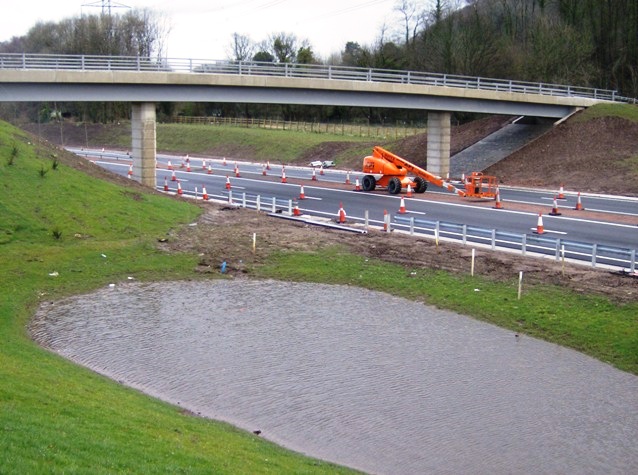 File:New access over the A465.jpg