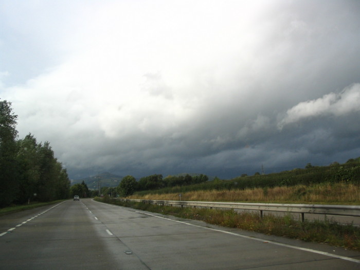 File:A40 Abergavenny - Coppermine - 10821.jpg