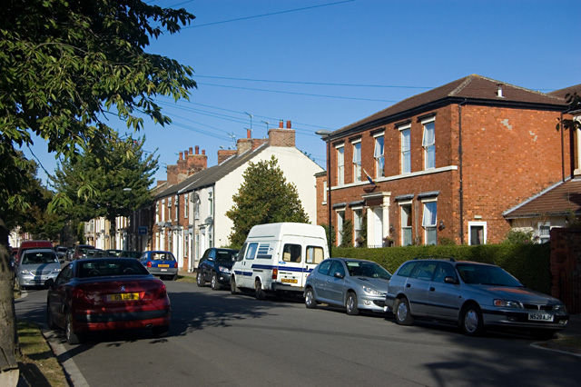 File:Albert Street, Brigg (C) Paul Harrop - Geograph - 1516545.jpg