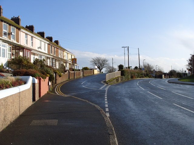 File:Junction of Polvillion Road and Park Road - Geograph - 1592640.jpg