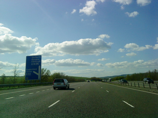 File:M74 at Junction 20 - Geograph - 1846686.jpg