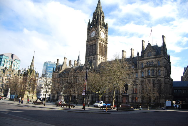 File:Manchester Town Hall (C) N Chadwick - Geograph - 3831857.jpg