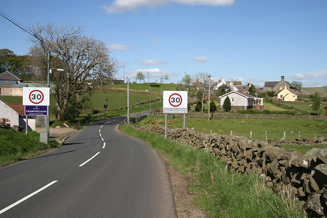 File:Entering Crawfordjohn from the southwest - Geograph - 1305912.jpg