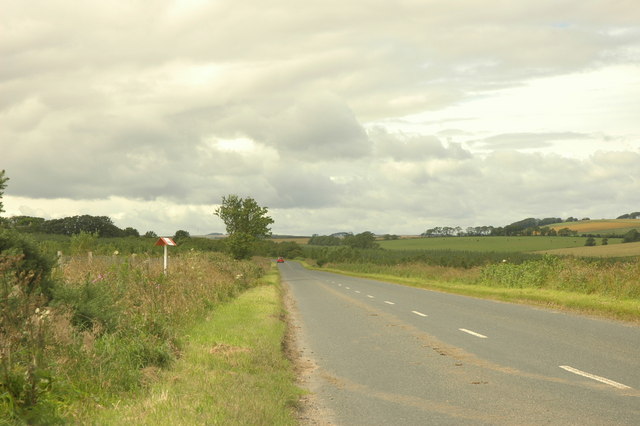 File:B9000 near Auchnacant - Geograph - 509628.jpg