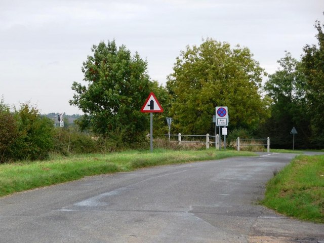 File:Road junction near Woolley - Geograph - 2131351.jpg