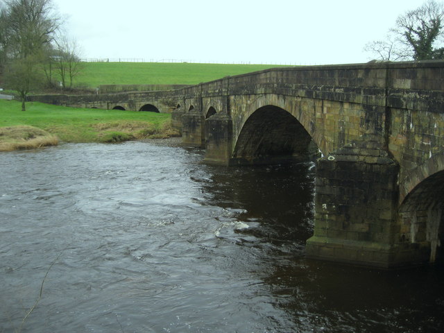 File:Edisford Bridge - Geograph - 1674819.jpg