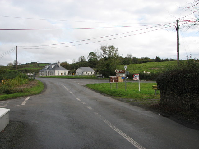 File:Crossroads at Gortlownan - Geograph - 1638580.jpg