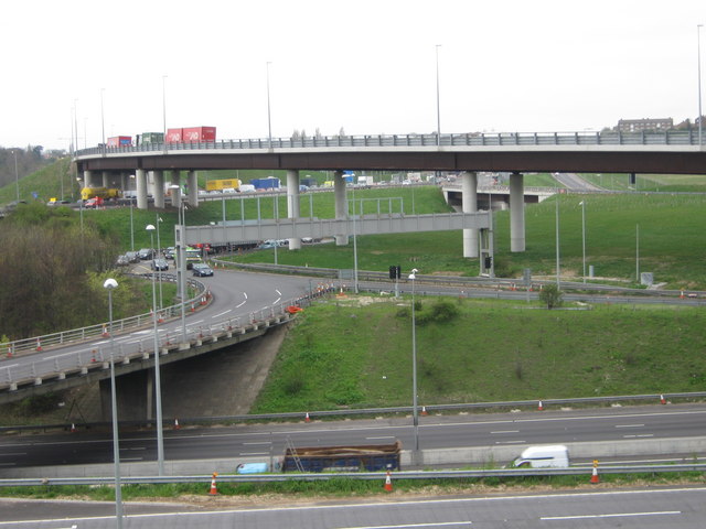 File:4 Levels on M25 Junction 3 with A2.jpg