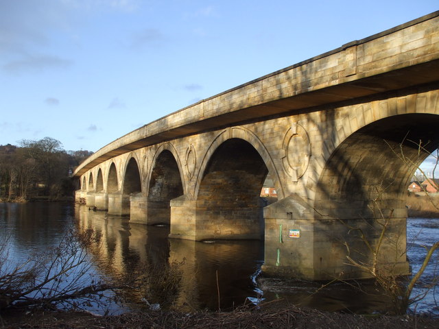 File:Hexham Bridge - Geograph - 1790724.jpg