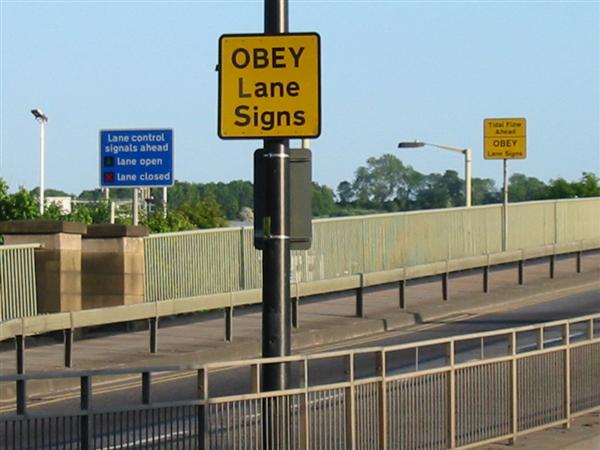 File:OBEY Lane Signs - Coppermine - 1688.jpg