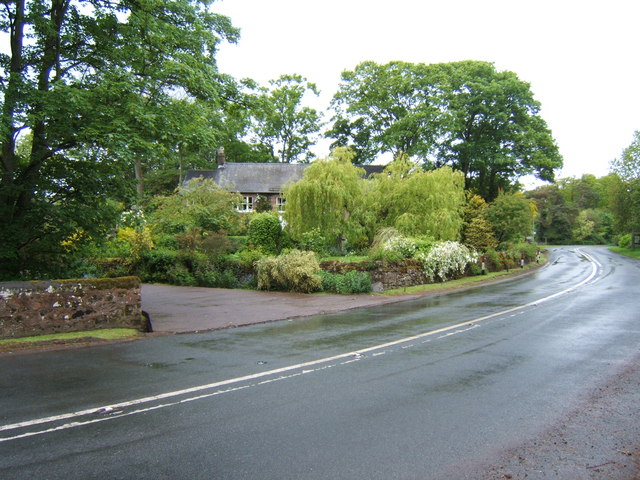 File:The B6525 at Doddington - Geograph - 1308254.jpg