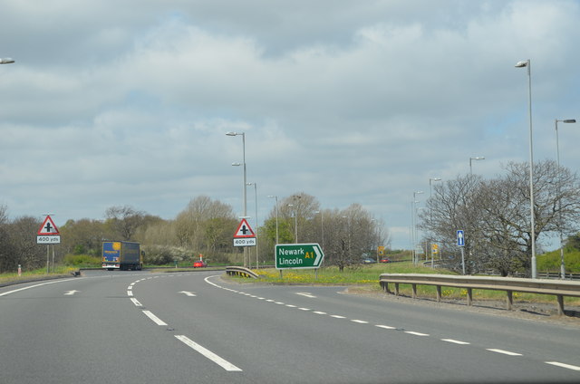 File:Carriageway Crossing on A1 - Geograph - 3448421.jpg
