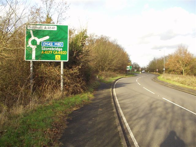 File:A4177 Five Ways Island Near Warwick - Coppermine - 16063.jpg