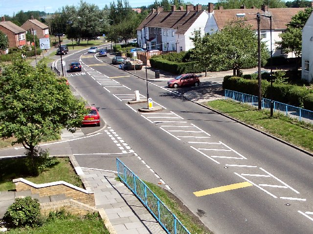 File:Wansbeck Road North - Geograph - 21610.jpg