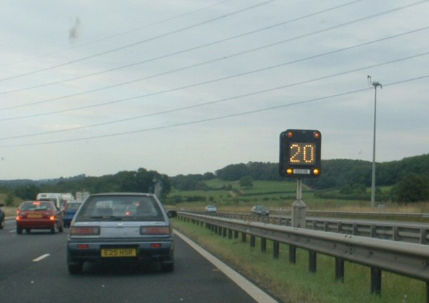 File:Is 20 safe on a motorway? - Coppermine - 3751.jpg