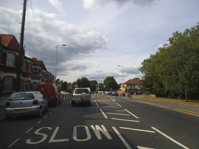 File:Belmont Road, Tottenham (C) David Howard - Geograph - 4042935.jpg