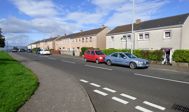 File:C37 Houses on Auchenbothie Road - Geograph - 5704184.jpg