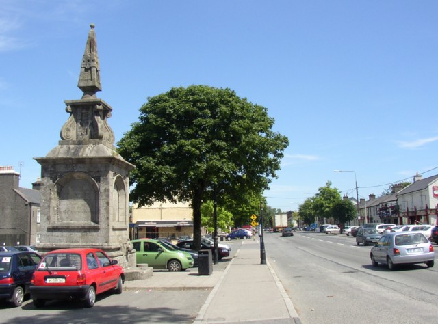 File:The Marquis of Downshire's Memorial, Blessington - Geograph - 203190.jpg