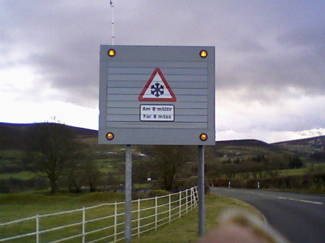 File:Prism sign at A542-A5104 junction - Ice for 8 miles.jpeg