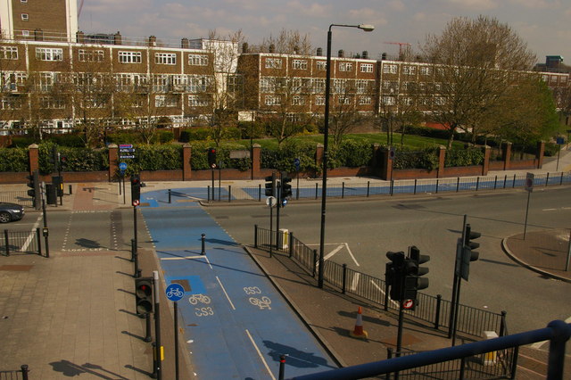 File:Cycle superhighway, Poplar, from the DLR (C) Christopher Hilton - Geograph - 2910287.jpg