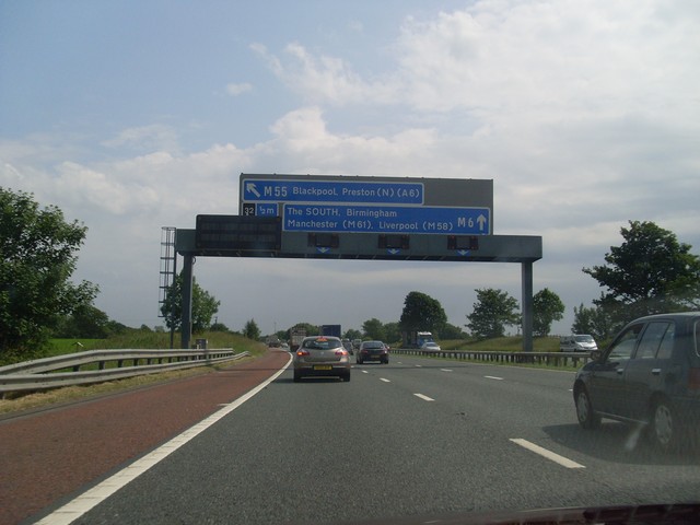 File:Nearing the junction with the M55 - Geograph - 1383851.jpg