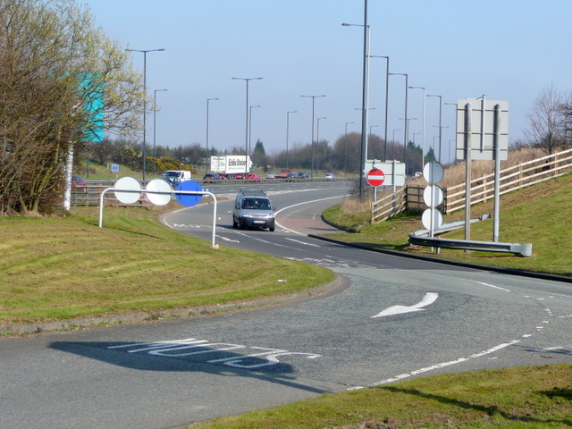 File:Slip road into Birch Services - Geograph - 1393322.jpg