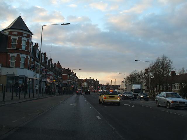 File:A406 bowes road.JPG