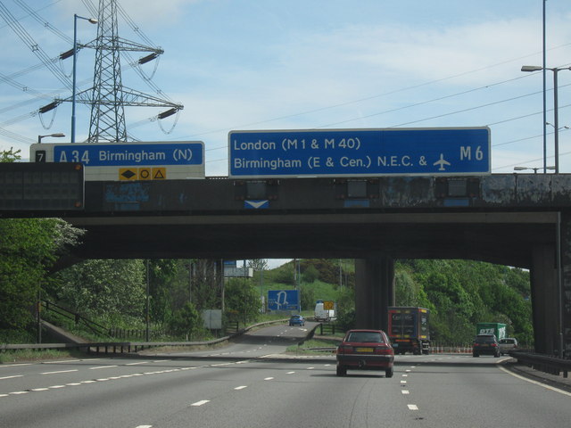 File:M6 Motorway Heading South - Junction 7 For A34 - Geograph - 1291143.jpg