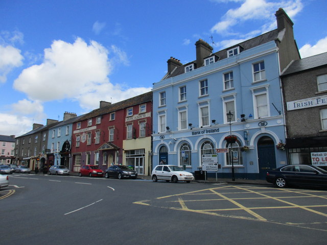 File:The Square, Cahir - east side - Geograph - 5014876.jpg