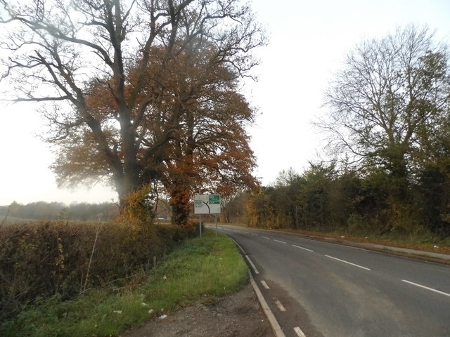 File:Shenley Lane, London Colney - Geograph - 4252348.jpg