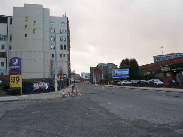 File:Chapel Street, Manchester - Geograph - 2777847.jpg