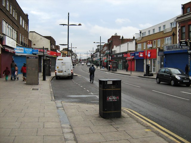 File:Green Street (C) Alex McGregor - Geograph - 3872561.jpg