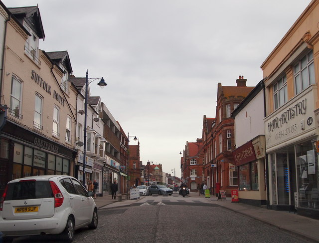 File:Felixstowe, Suffolk (C) David Hallam-Jones - Geograph - 3486448.jpg