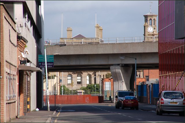 File:Elevated road and railway, Belfast (2) - Geograph - 564453.jpg