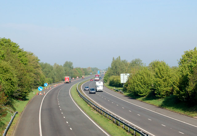 File:M45 motorway at Dunchurch - Geograph - 1286639.jpg